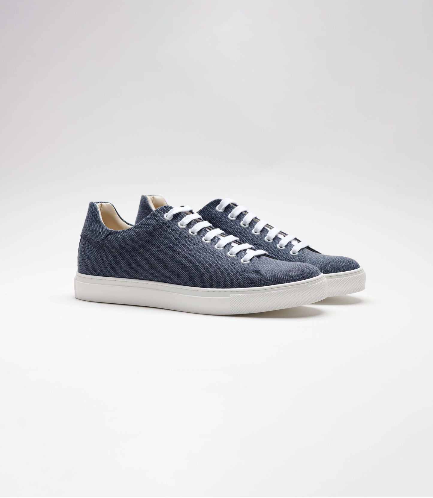 Vegan Hemp Sneaker V1 in dark blue, handcrafted sustainable footwear made from breathable hemp.