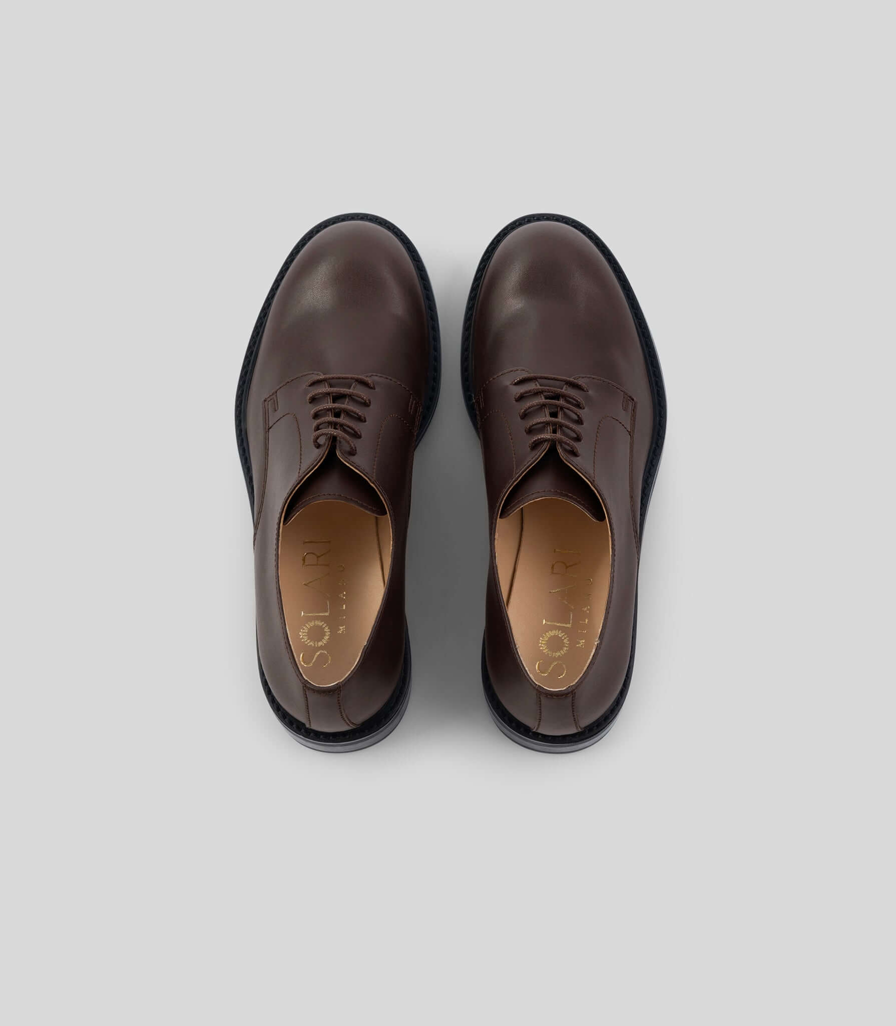 Vegan Derby - Woman shoe by Solari Milano in dark brown, featuring Blake Construction and open lacing system.